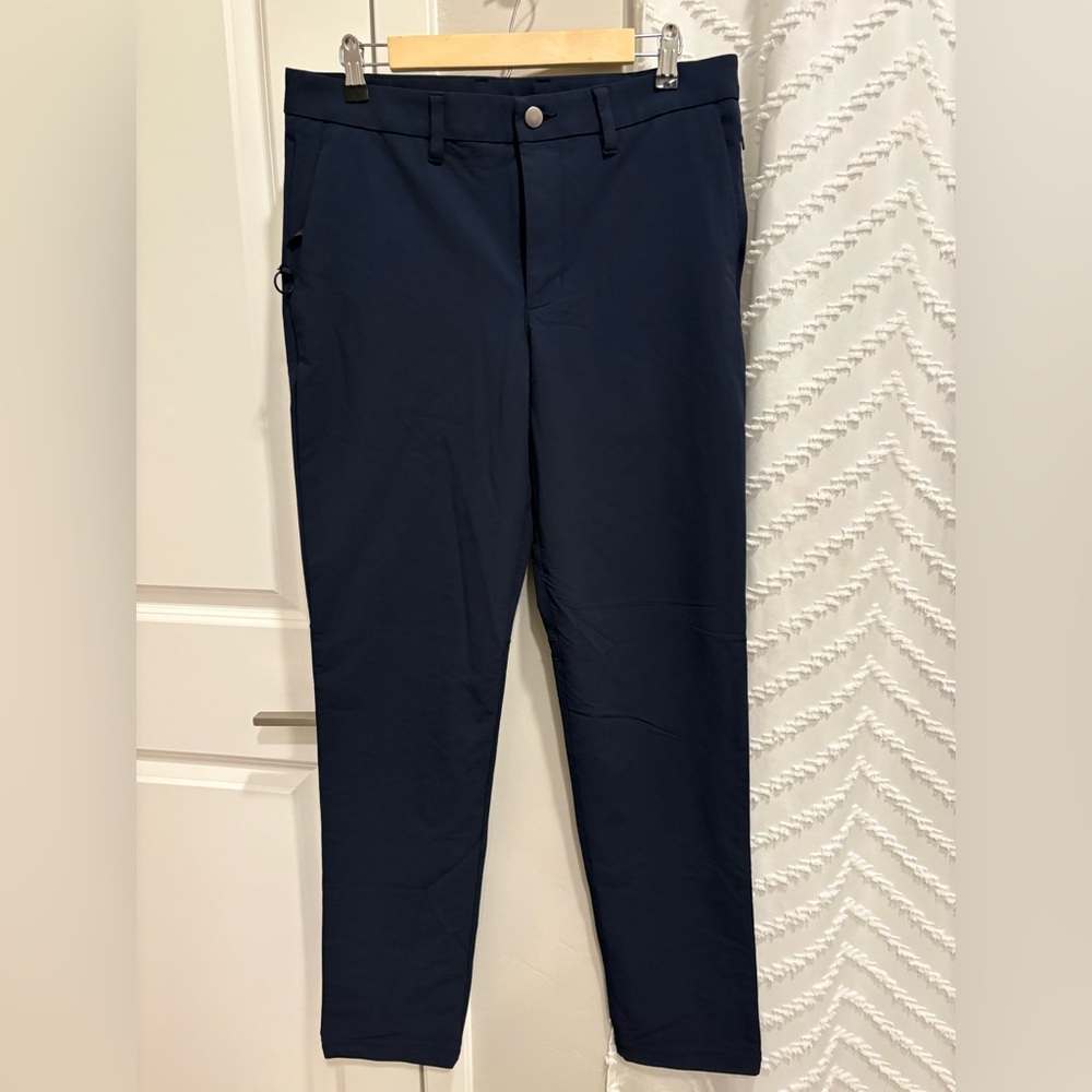 CRZ YOGA Men's Navy Chinos
